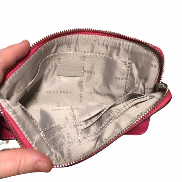 DKNY Ashlee Triple Pouches, Interchange Wriststrap - Picture 10 of 16